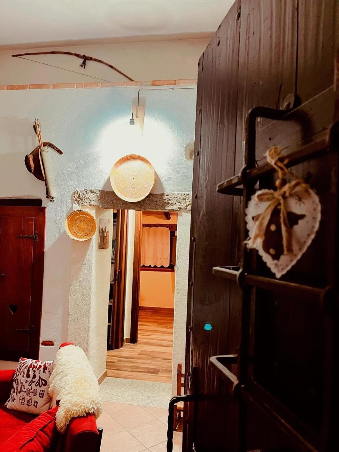 Ovostolai Cottage فوني المظهر الخارجي الصورة